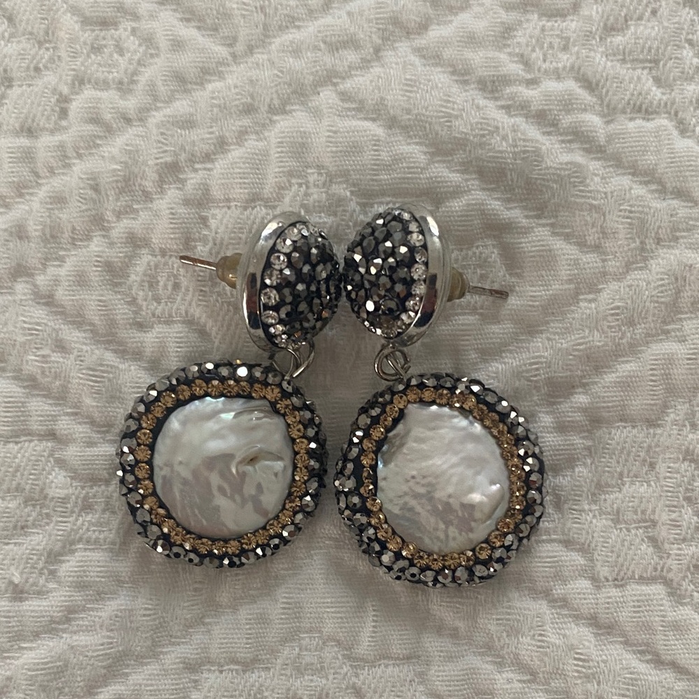 Elegant Silver and Gold Pearl Earrings
